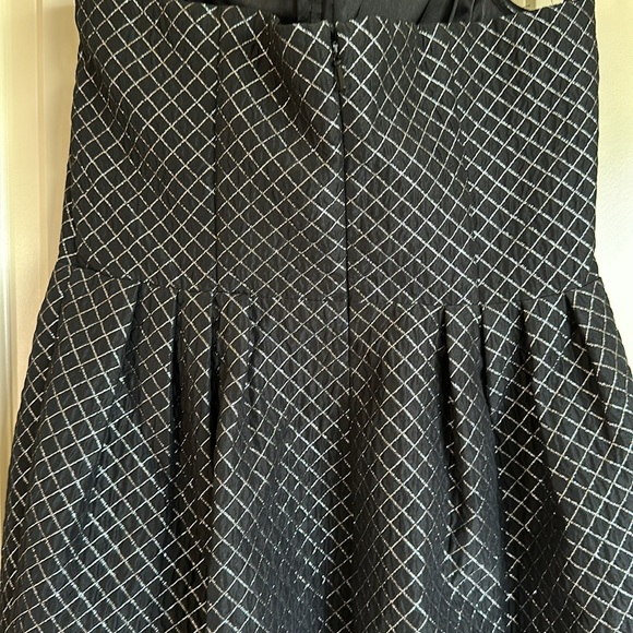 Isabel Garcia Black + Silver Formal Cocktail Dress - Picture 10 of 14